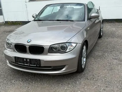 Usata BMW 118 143 CV (105 kW) 2009 Grigio Utilitaria