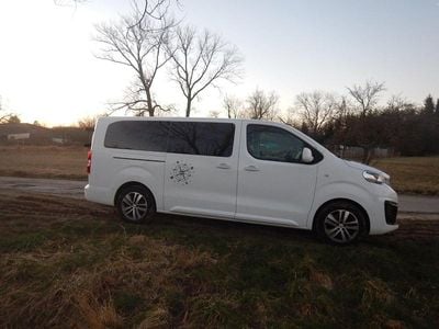Peugeot Traveller