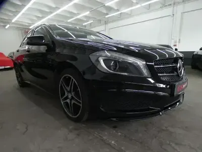 Gebraucht Mercedes A200 AMG line 156 PS (114 kW) 2014 Schwarz Limousine