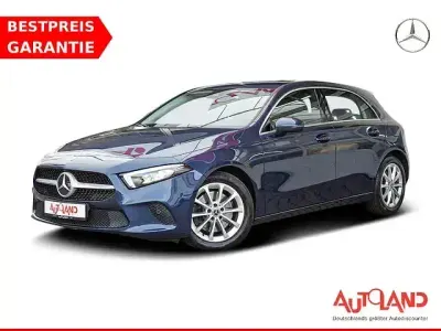 Używany Mercedes A250 Progressive 224 KM (164 kW) 2020 Niebieski Sedan/Limuzyna