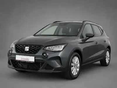 Używany Seat Arona Style 116 KM (85 kW) 2025 Szary SUV