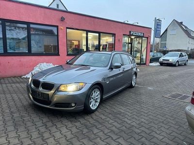 Grau Gebraucht 2012 BMW 320 Comfort Edition Kombi | 5.999 € (Guter Preis)