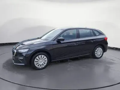 Second-hand Skoda Scala Essence 116 CP (85 kW) 2025 Negru Hatchback