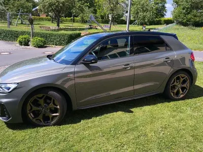 Gebraucht Audi A1 Sportback S-Line 150 PS (110 kW) 2022 Grau Kleinwagen