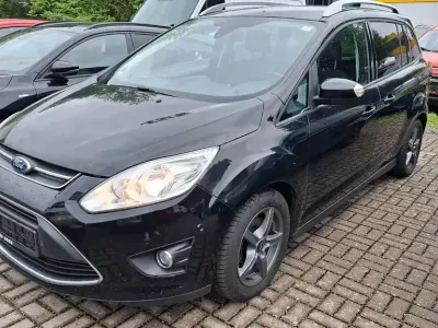 Gebraucht Ford Grand C-Max SYNC Edition 125 PS (91 kW) 2015 Schwarz Van / Kleinbus