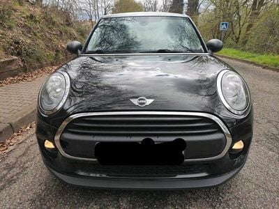 Second-hand Mini Cooper 105 CP (77 kW) 2015 Negru Hatchback