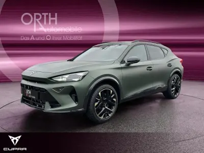 Neu Cupra Formentor VZ 333 PS (244 kW) 2026 Grün SUV