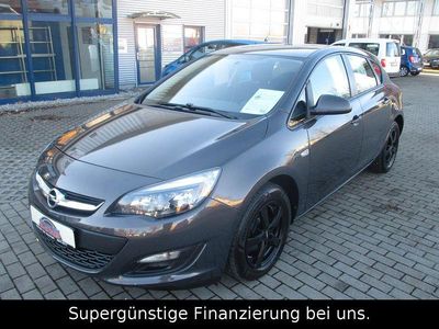 Gebraucht Opel Astra Selection 116 PS (85 kW) 2015 Grau Limousine