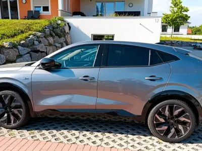 Gebraucht Renault Rafale Esprit Alpine 200 PS (147 kW) 2025 Grau SUV