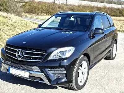 Gebraucht Mercedes ML350 AMG line 258 PS (189 kW) 2014 Schwarz SUV