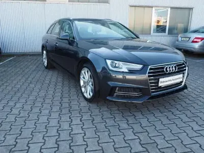 Używany Audi A4 Comfort 190 KM (139 kW) 2019 Szary Kombi