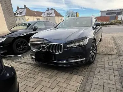 Gebraucht Volvo V90 Inscription 197 PS (144 kW) 2022 Blau Kombi