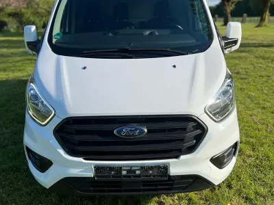 Gebraucht Ford Transit Custom 107 PS (78 kW) 2020 Weiß Van / Kleinbus