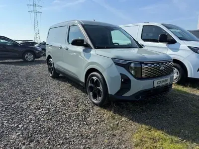 Neu Ford Transit Courier Limited 100 kW (136 PS) 2026 Grau Van