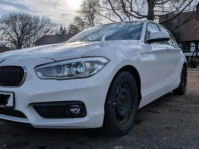 Gebraucht BMW 116 Advantage 109 PS (80 kW) 2016 Weiß Kleinwagen