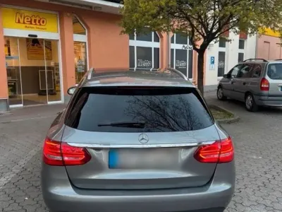 Second-hand Mercedes C220