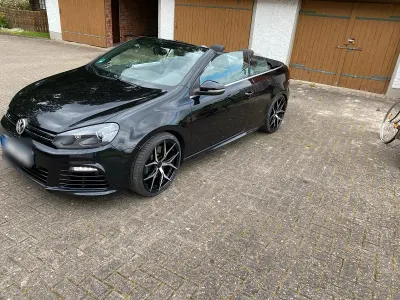 Gebraucht VW Golf Cabriolet R 265 PS (194 kW) 2013 Schwarz Cabrio