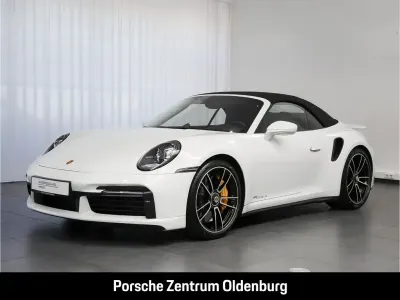 Usata Porsche 992 650 CV (478 kW) 2020 Bianco Cabrio