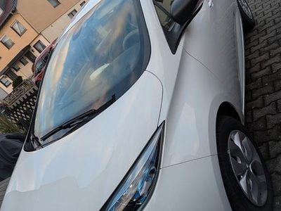 Gebraucht Renault Zoe Life 64 kW (88 PS) 2019 Weiß Kleinwagen