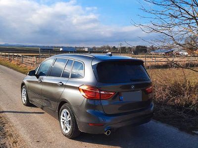 Gebraucht BMW 218 Gran Tourer Sport Line 136 PS (100 kW) 2021 Grau Van / Kleinbus