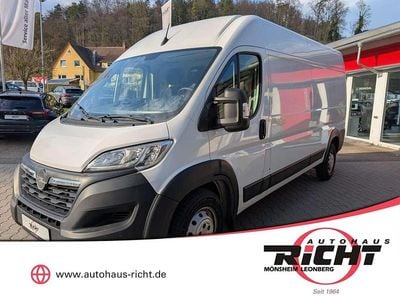 Gebraucht Opel Movano 140 PS (102 kW) 2022 Casabl/arctic/eisweiss/kaolin Van