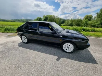 Usata Lancia Delta 196 CV (144 kW) 1991 Nero Utilitaria