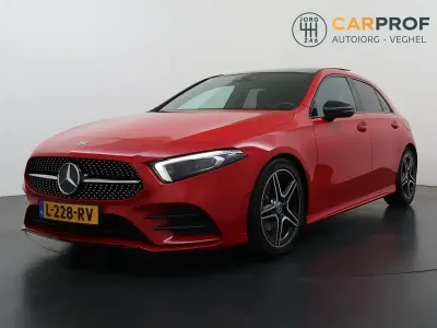 Gebraucht Mercedes A200 Business 163 PS (119 kW) 2018 Rot Limousine