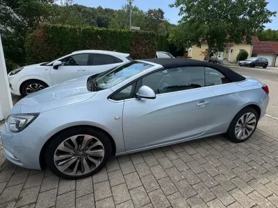 Gebraucht Opel Cascada Ultimate 136 PS (100 kW) 2019 Blau Cabrio