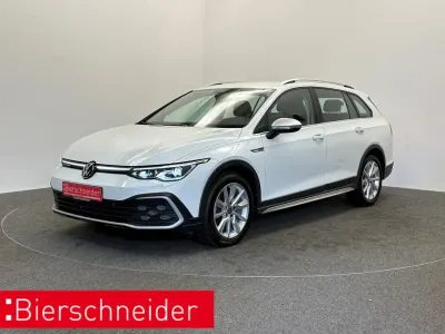 Gebraucht VW Golf VIII Pro 200 PS (147 kW) 2024 Weiss Kombi