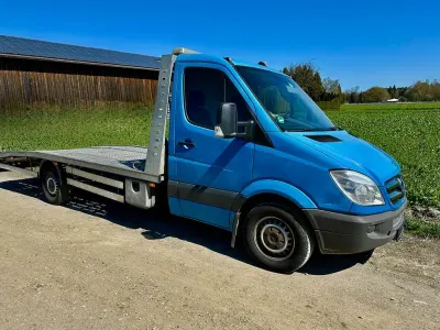 Używany Mercedes Sprinter 163 KM (119 kW) 2012 Niebieski