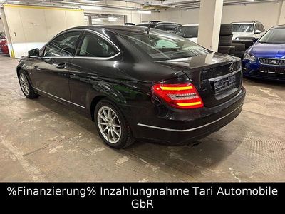 Gebraucht Mercedes C180 Edition 1 156 PS (114 kW) 2011 Obsidianschwarz metallic Coupé