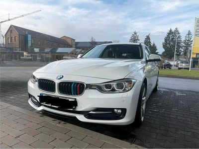 Gebraucht BMW 318 143 PS (105 kW) 2015 Weiß Kombi