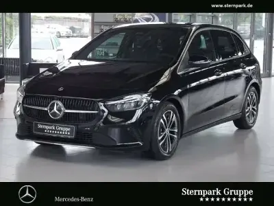 Gebraucht Mercedes B200 Progressive 163 PS (119 kW) 2025 lack kosmosschwarz Van / Kleinbus