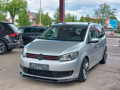 Gebraucht VW Touran Comfortline 140 PS (102 kW) 2011 Silber Van / Kleinbus