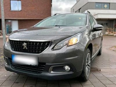 gebraucht Peugeot 2008 Allure PureTech 82