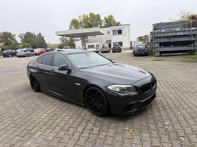 BMW 528