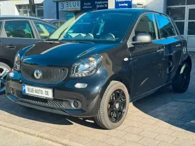 Gebraucht Smart ForFour Basis 71 PS (52 kW) 2017 Schwarz Kleinwagen