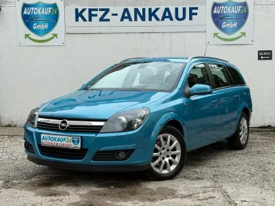 Gebraucht Opel Astra Cosmo 101 PS (74 kW) 2005 Blau Limousine