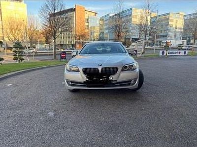 Gebraucht BMW 523 204 PS (150 kW) 2011 Silber Kombi