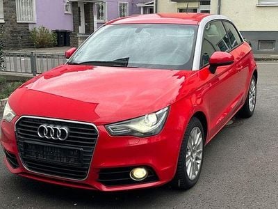 Second-hand Audi A1 Ambition 86 CP (63 kW) 2011 Roșu Hatchback