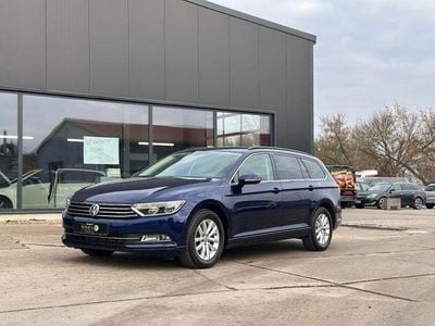 Gebraucht VW Passat 206 PS (151 kW) 2017 Atlantic blue Kombi