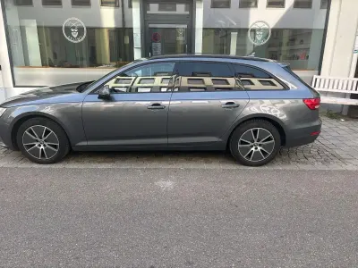 Gebraucht Audi A4 Sport 150 PS (110 kW) 2017 Grau Kombi