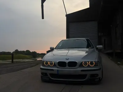 Gebraucht BMW 520 Exclusive 170 PS (125 kW) 2002 Silber Limousine
