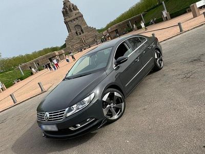 Gebraucht VW Passat 177 PS (130 kW) 2014 Grau Limousine