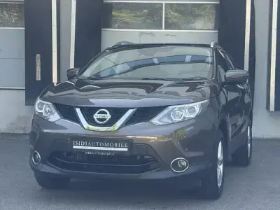 Gebraucht Nissan Qashqai 360º 131 PS (96 kW) 2015 Braun SUV