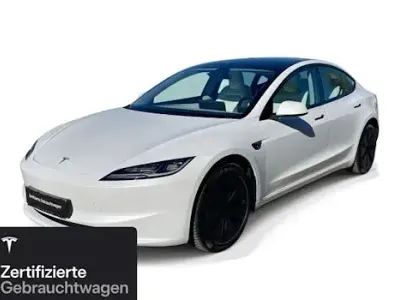 Usata Tesla Model 3 RWD 205 kW (279 CV) 2023 Bianco Berlina