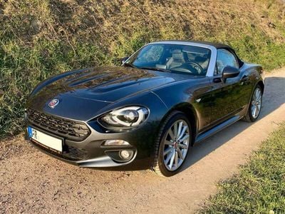Fiat 124 Spider