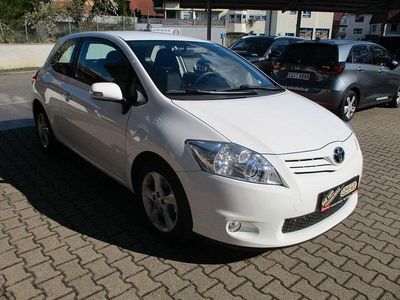 Usata Toyota Auris Travel 99 CV (72 kW) 2012 Bianco