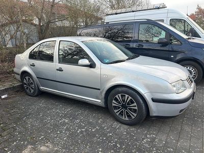 Gebraucht VW Bora 140 PS (102 kW) 1999 Silber Limousine