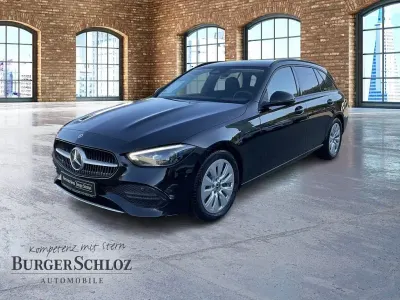 Gebraucht Mercedes C200 163 PS (119 kW) 2023 Schwarz Kombi